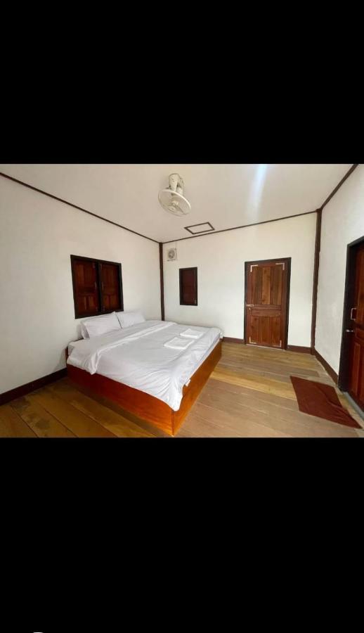 Konglor Khamchalern Guesthouse And Restaurant Ban O Bagian luar foto